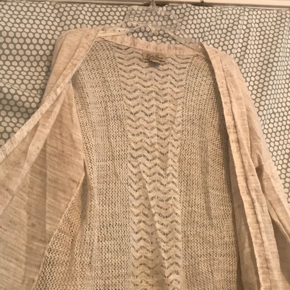 cream colored sweater - Picture 3 of 5